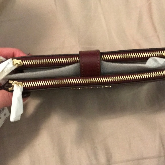 Michael Kors double zip wristlet - Picture 8 of 8